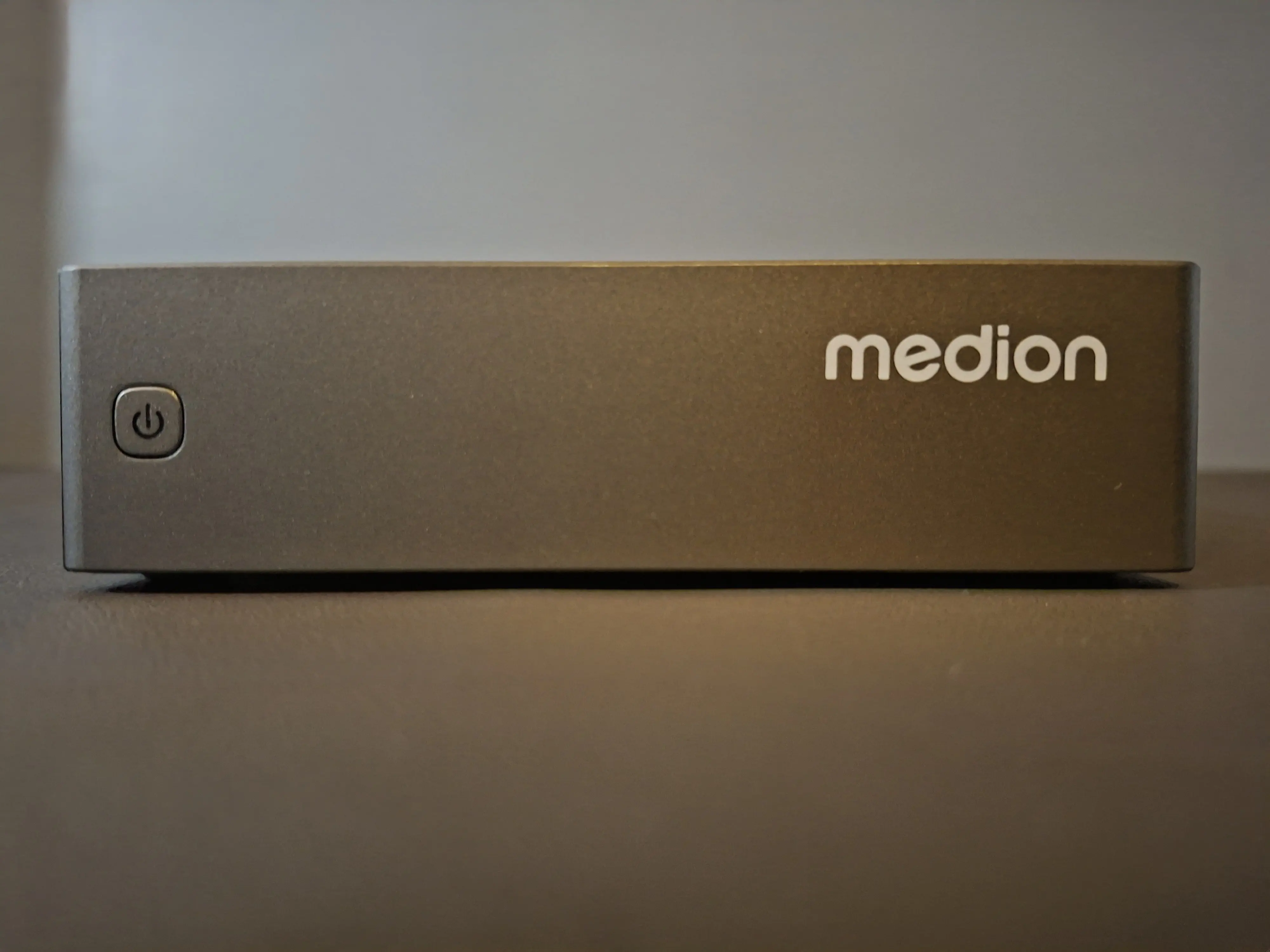 Medion MD35340 front image, my new homeserver